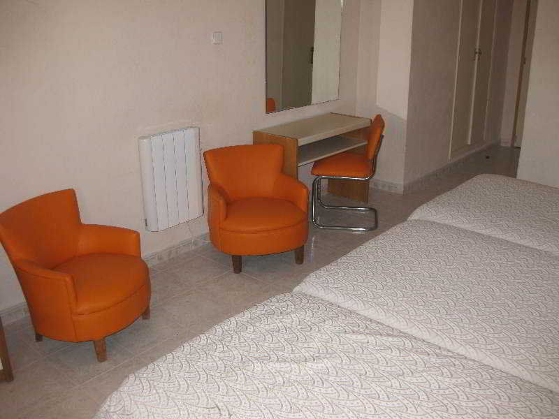 Hotel Teix Торенова Екстериор снимка